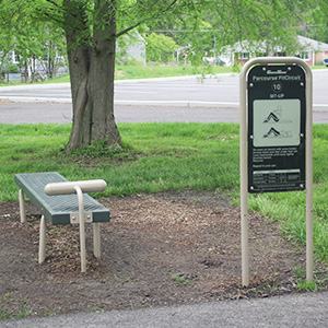 2026_300x300_Veterans_sit_Up A sit up station on the parcourse fitcircut on the trail at Veterans Park